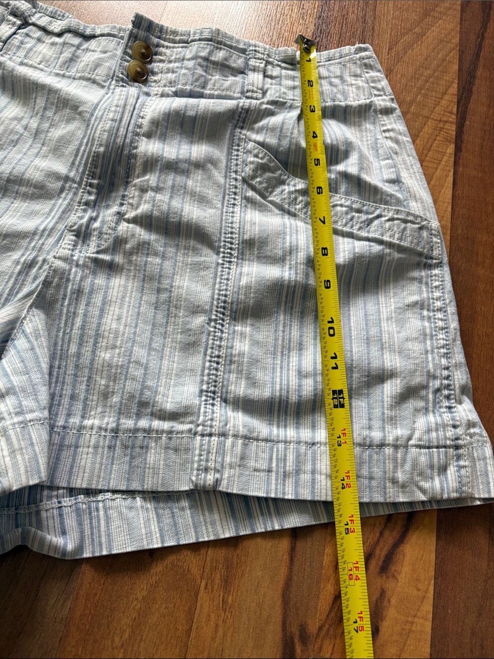 American Eagle Outfitters Light Blue & White Striped Women's Shorts Size 14 - Picture 9 of 11